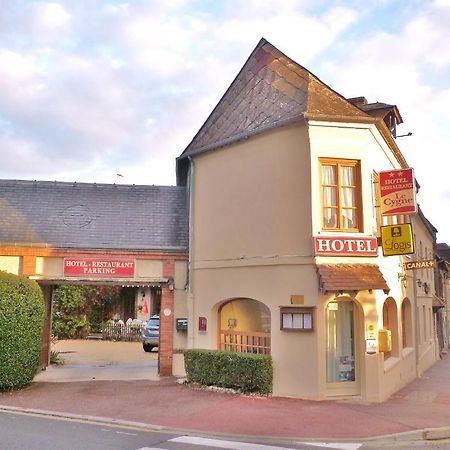 Hotel Restaurant Le Cygne Conches-en-Ouche Eksteriør bilde